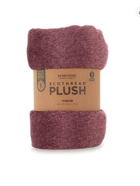 Berkshire Plush Throw Blanket in Copper